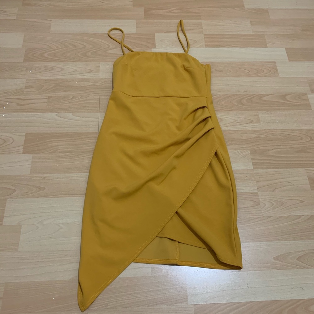 Yellow semi formal dress